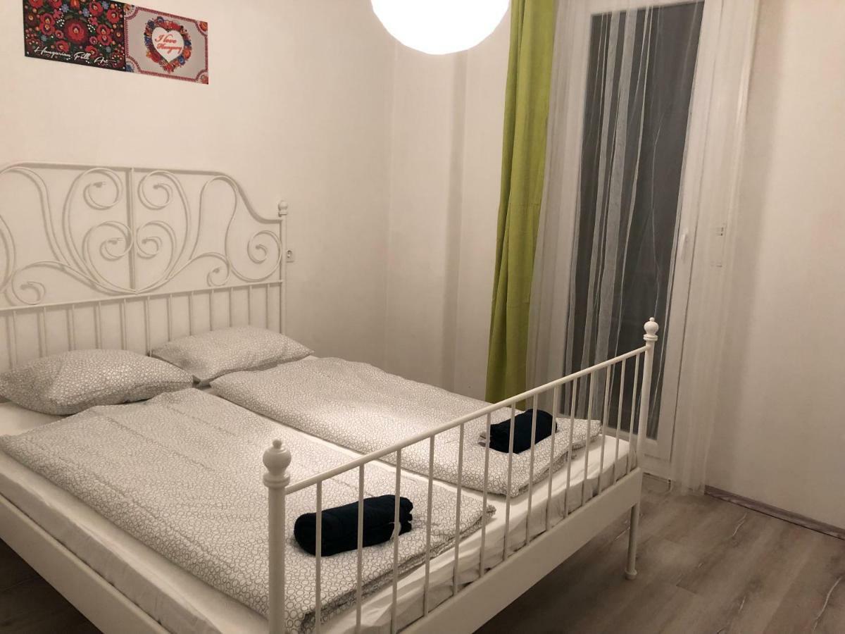 Ferienwohnung Sportarena & Stadion Apartman H-39 Budapest Exterior foto